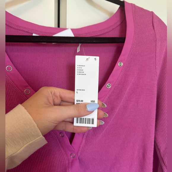 Out From Under Everyday Snap Henley Top size L - Picture 6 of 9